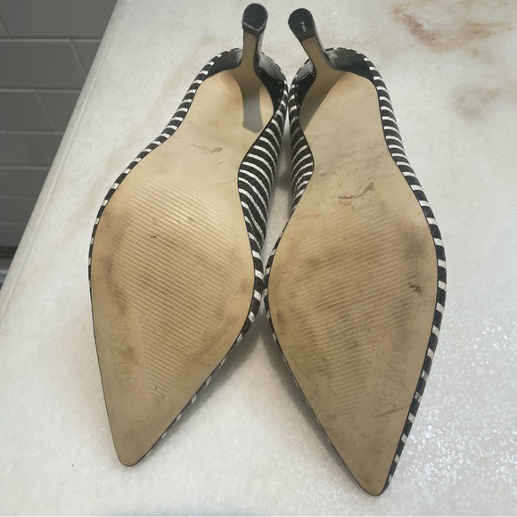 Guess Black and White Striped Stiletto Pointed Toe Heels - Size 8.5 Worn Once - Picture 5 of 6